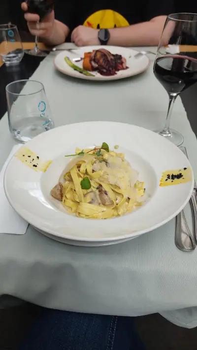 The Clock bar | food