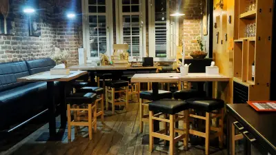 The Clock bar | food