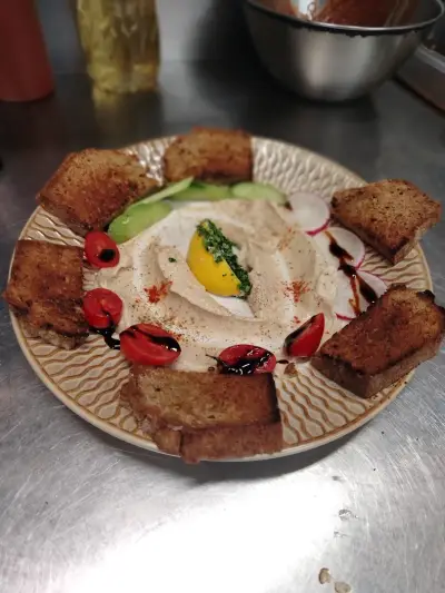 Ирландски ресторант "Мястото на Том"