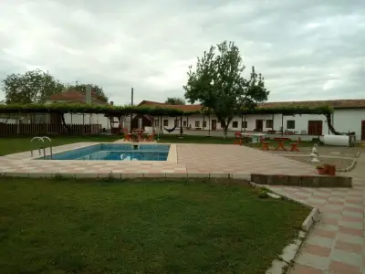 Resen Lodge