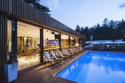 TOP SECRET | Event House & Pool