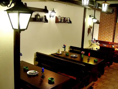 Die Alte Lampe - Deutsche Bier Stube