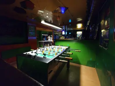 Adams Rock Bar