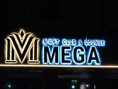 NIGHT CLUB MEGA