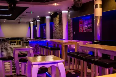 Night Club "P L A Y"