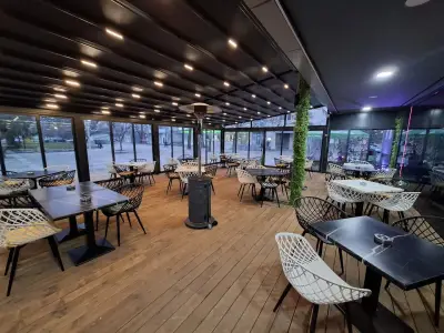 FX Disco & Cafe