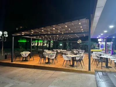 FX Disco & Cafe
