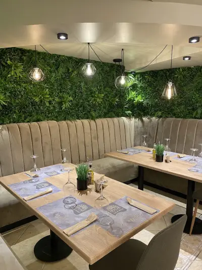 Версай Bar & Dinner