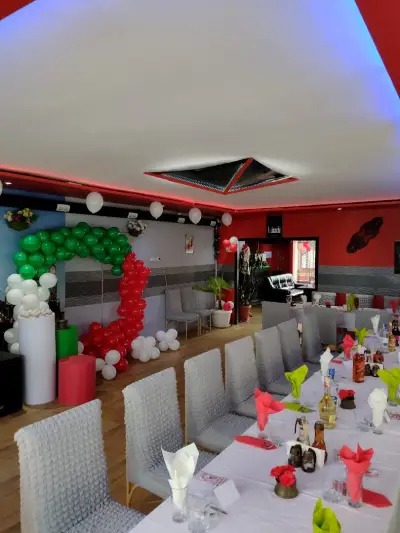 Bar & Dinner ALMANA