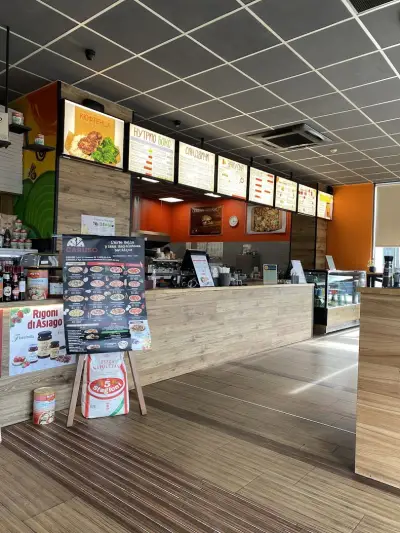 Nutrio Bar - Aleksandar Malinov Boulevard 91, Business Park, Sofia
