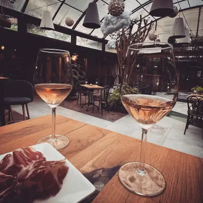 Wine O'Clock - Wine Tasting Bar