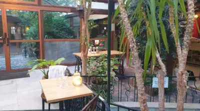 Wine O'Clock - Wine Tasting Bar