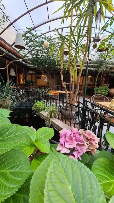 Wine O'Clock - Wine Tasting Bar