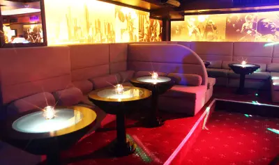 Piano Bar Chicago | LIVE Music