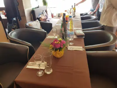 Cafe, bar & dinner Extreme