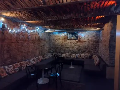 Phi Cocktail Bar