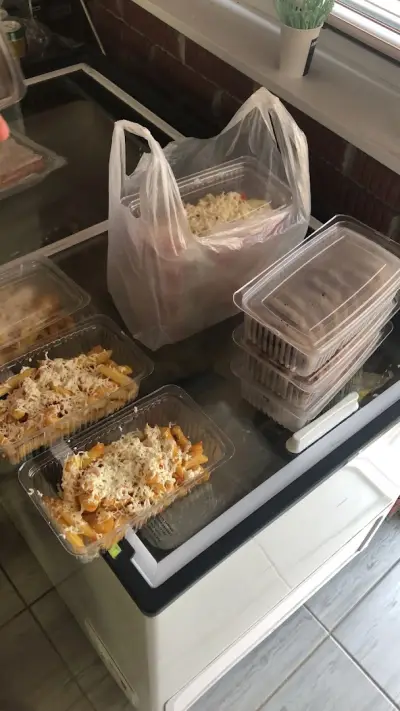 RED ROSE Bar & Grill