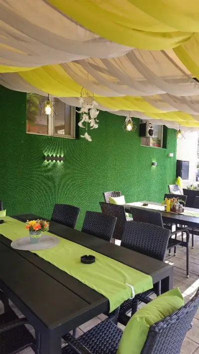 Bar Sissy, Кафе аперитив Сиси