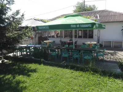 Bar Botez