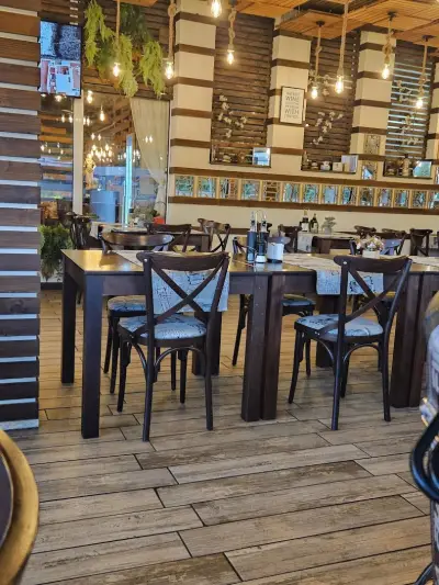 Бар-Грил "Приятели" / Bar&Grill "Friends"