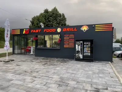 I and D Fast Food & Grill