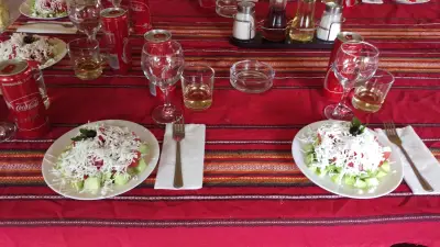 Отркит Бар
