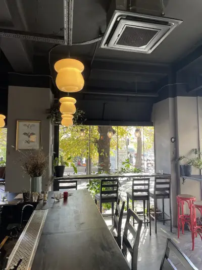 Gravity Ruin Bar