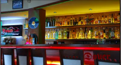 Epoque bar