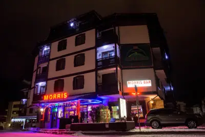 MORRIS BAR