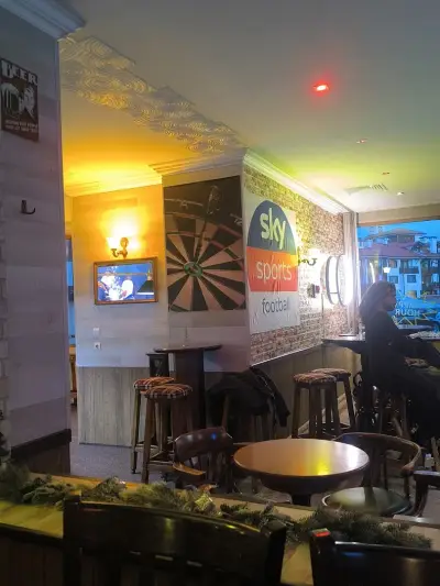 MORRIS BAR