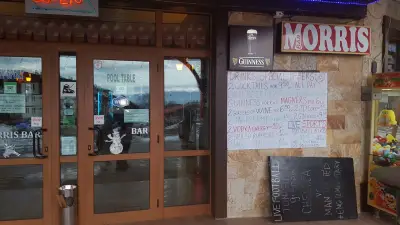 MORRIS BAR