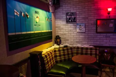 MORRIS BAR