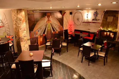 The London Pub