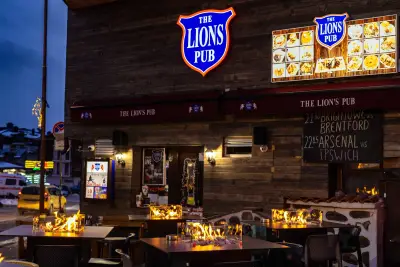 Lion's pub
