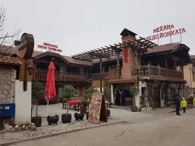 Lion's pub
