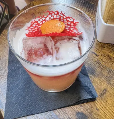 Tadow Cocktail Lounge