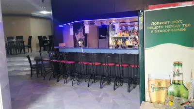 Black Bar & Dinner