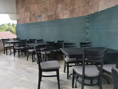 Black Bar & Dinner