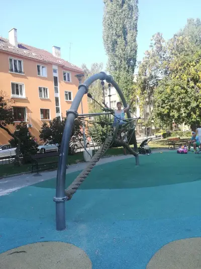 Градина „Буката“