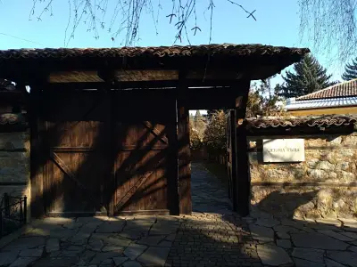 “Лекова” къща