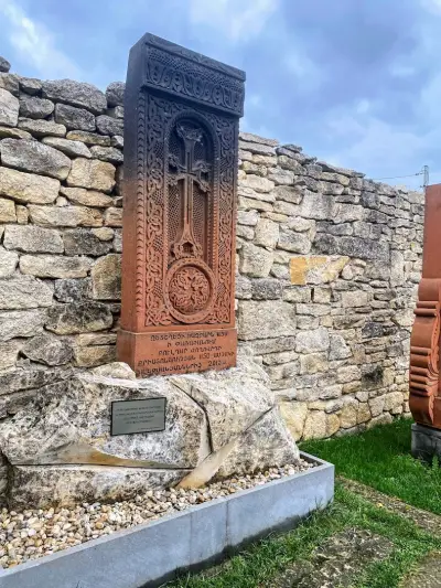 Двор на кирилицата