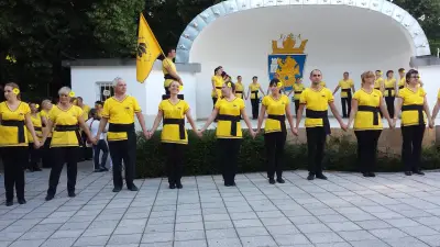 Открита сцена „Охлюва“