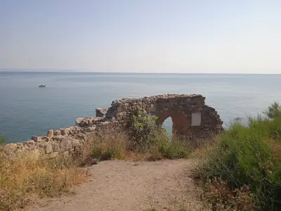 Северна крепостна стена