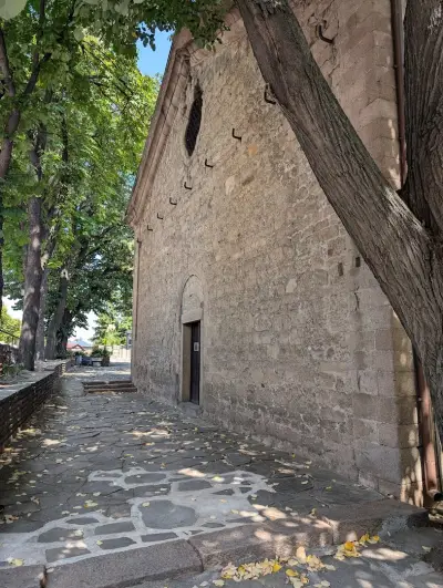 Исторически музей Перущица