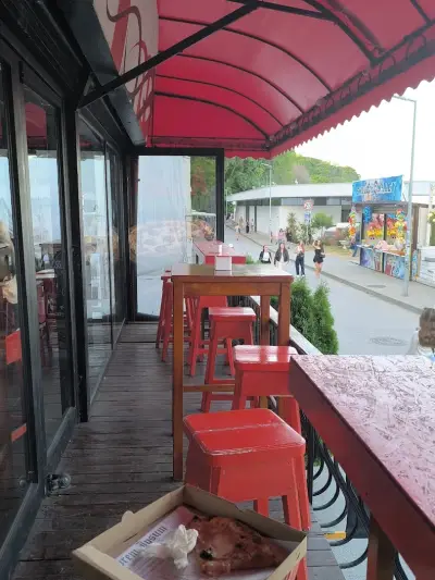 East Point shop&food