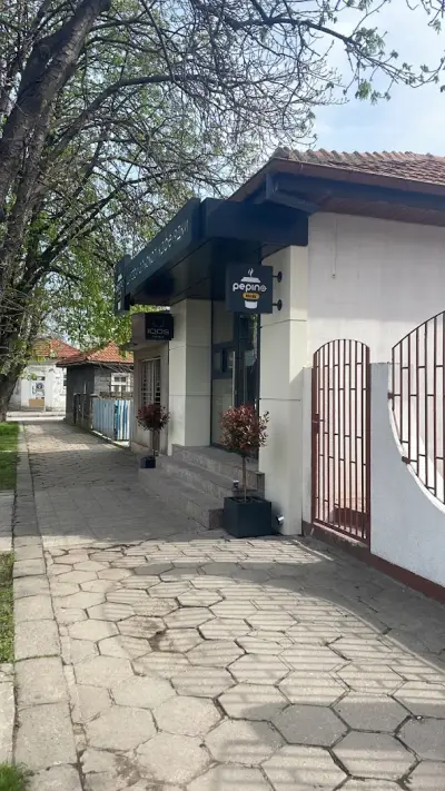 Магазин предлагащ IQOS устройства-Pepino Kiosk и Easy Pay/ Изипей каса/