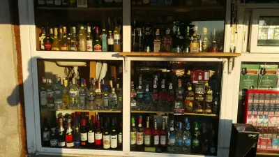 Денонощен магазин за цигари и алкохол
