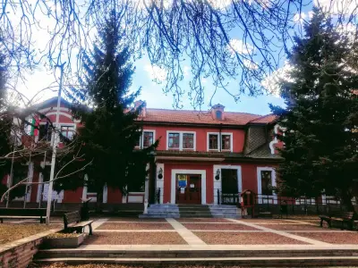 Народно читалище Христо Ботев