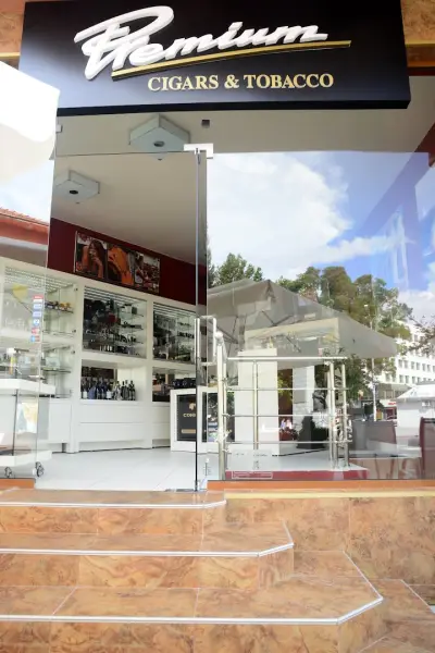PREMIUM CIGARS & TOBACCO VELINGRAD
