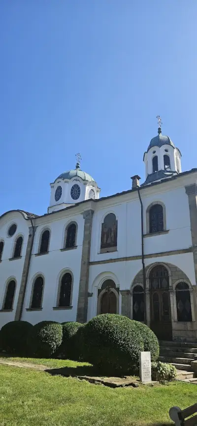 Химическо чистене "Сияйна чистота"